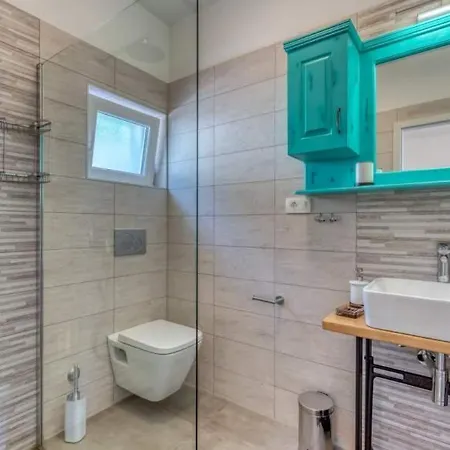 Ferienhaus Leticija *